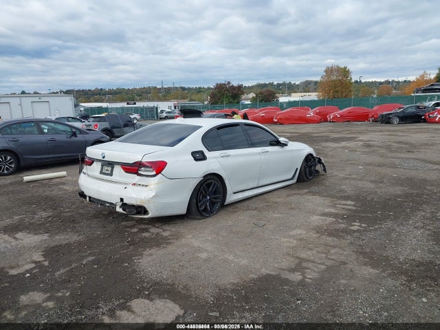 Продаж на аукціоні авто 2016 Bmw 750i Xdrive, vin: WBA7B0C57GG526785, номер лоту: 44536464