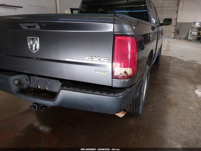 1C6RR7FG2GS377137 RAM 1500 Tradesman