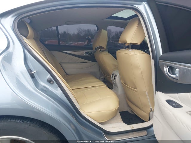 Продажа на аукционе авто 2014 Infiniti Q50 Premium, vin: JN1BV7AP8EM674558, номер лота: 44536574