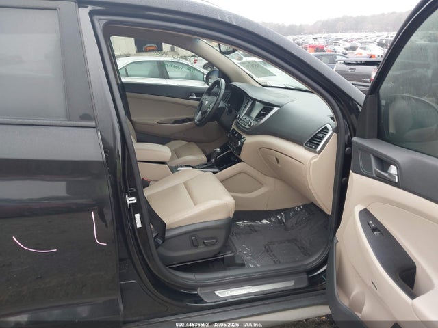 44536592 :رقم المزاد ، KM8J33A25HU368333 vin ، 2017 Hyundai Tucson Limited مزاد بيع