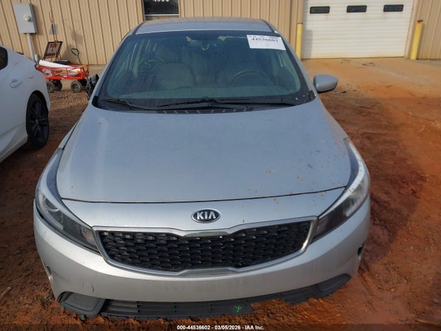 44536602 :رقم المزاد ، 3KPFK4A76HE105071 vin ، 2017 Kia Forte Lx مزاد بيع
