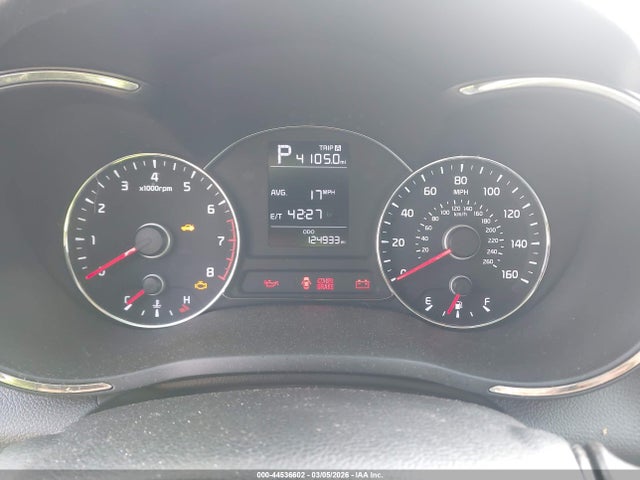 44536602 :رقم المزاد ، 3KPFK4A76HE105071 vin ، 2017 Kia Forte Lx مزاد بيع