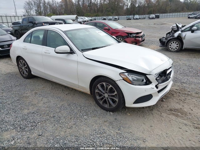2015 MERCEDES-BENZ C 300 55SWF4JB3FU096134