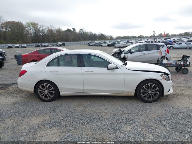 2015 Mercedes-benz C 300 მანქანა იყიდება აუქციონზე, vin: 55SWF4JB3FU096134, აუქციონის ნომერი: 44536612