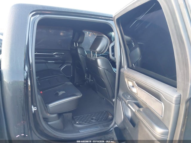 44536619 :رقم المزاد ، 1C6SRFJTXKN586598 vin ، 2019 Ram 1500 Laramie  4x4 5'7 Box مزاد بيع