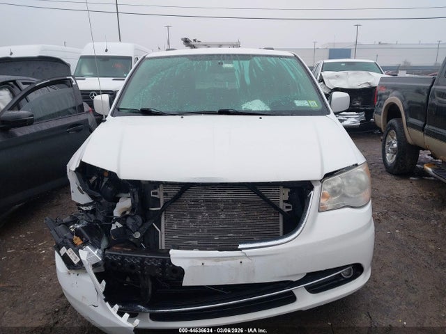 2014 Chrysler Town & Country Touring მანქანა იყიდება აუქციონზე, vin: 2C4RC1BG6ER256509, აუქციონის ნომერი: 44536634