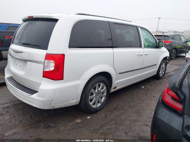 2014 Chrysler Town & Country Touring მანქანა იყიდება აუქციონზე, vin: 2C4RC1BG6ER256509, აუქციონის ნომერი: 44536634
