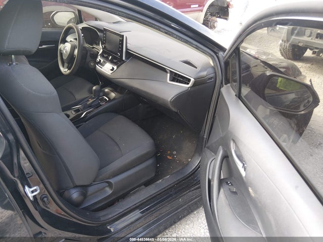 5YFEPMAE7MP164313 Toyota COROLLA LE