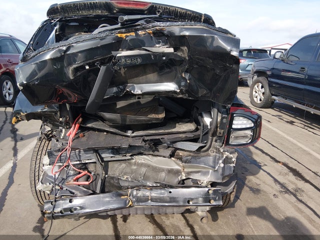 Продажа на аукционе авто 2015 Jeep Compass Sport, vin: 1C4NJCBBXFD308619, номер лота: 44536664