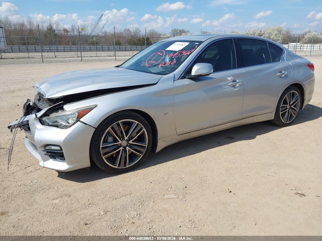 44536683 :رقم المزاد ، JN1BV7AP5FM337072 vin ، 2015 Infiniti Q50 Sport مزاد بيع