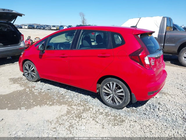2018 HONDA FIT 3HGGK5H85JM702413 Photo 2