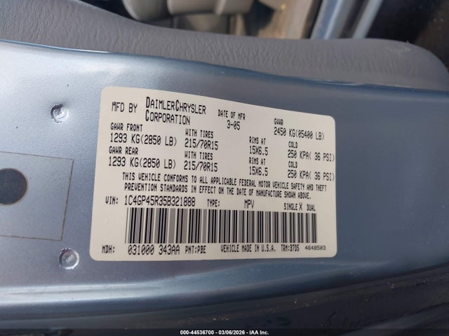 Aukcja sprzedaży 2005 Chrysler Town & Country, vin: 1C4GP45R35B321888, numer aukcji: 44536700
