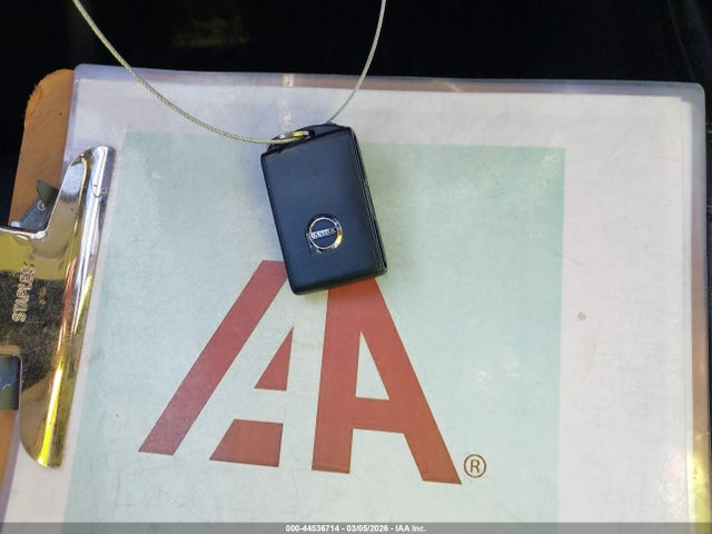 2019 VOLVO XC40 YV4162XZ1K2014111 Photo 10