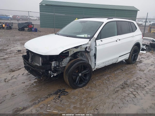 Auction sale of the 2019 Volkswagen Tiguan 2.0t Se/2.0t Sel/2.0t Sel R-line/2.0t Sel R-line Black, vin: 3VV2B7AX6KM174681, lot number: 44536782