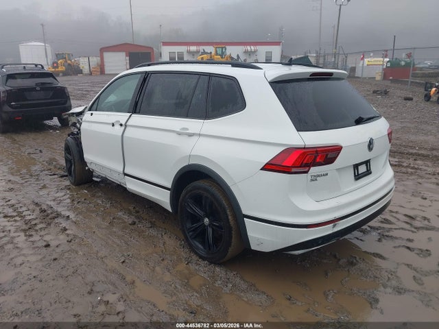 Auction sale of the 2019 Volkswagen Tiguan 2.0t Se/2.0t Sel/2.0t Sel R-line/2.0t Sel R-line Black, vin: 3VV2B7AX6KM174681, lot number: 44536782