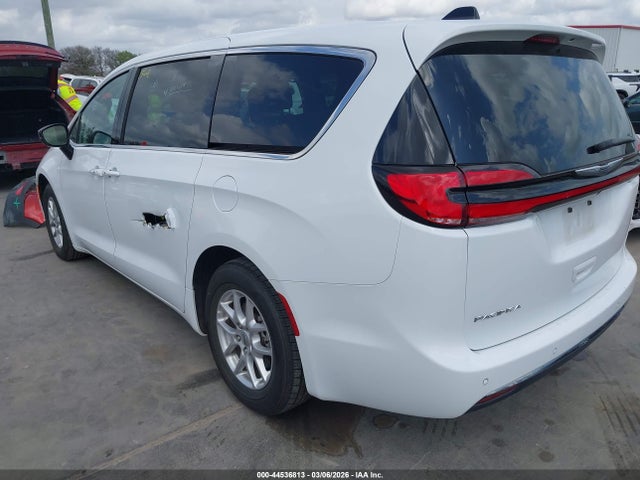 Aukcja sprzedaży 2024 Chrysler Pacifica Touring L, vin: 2C4RC1BG8RR123188, numer aukcji: 44536813