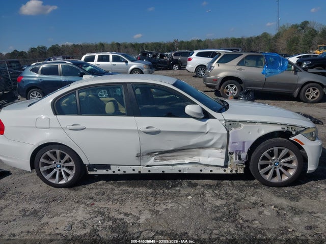 Продажа на аукционе авто 2011 Bmw 328i, vin: WBAPH7G50BNN04231, номер лота: 44536848