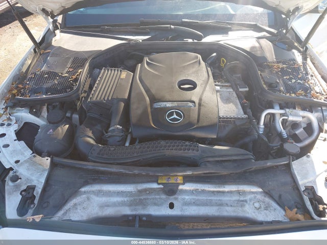 Продаж на аукціоні авто 2017 Mercedes-benz C 300 4matic, vin: 55SWF4KB9HU181173, номер лоту: 44536880