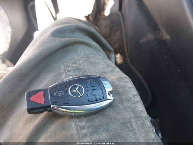 Продаж на аукціоні авто 2017 Mercedes-benz C 300 4matic, vin: 55SWF4KB9HU181173, номер лоту: 44536880