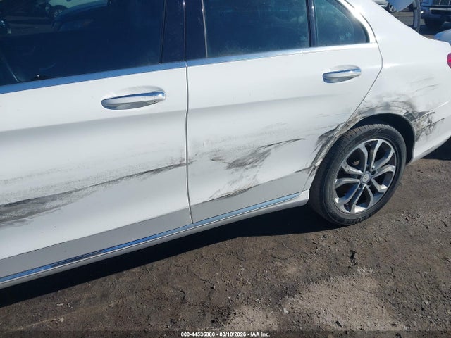 Продаж на аукціоні авто 2017 Mercedes-benz C 300 4matic, vin: 55SWF4KB9HU181173, номер лоту: 44536880