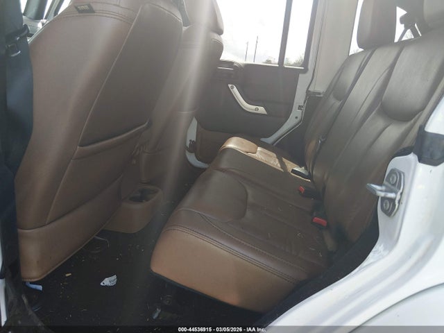 44536915 :رقم المزاد ، 1C4HJWEG9GL216883 vin ، 2016 Jeep Wrangler Unlimited Sahara مزاد بيع