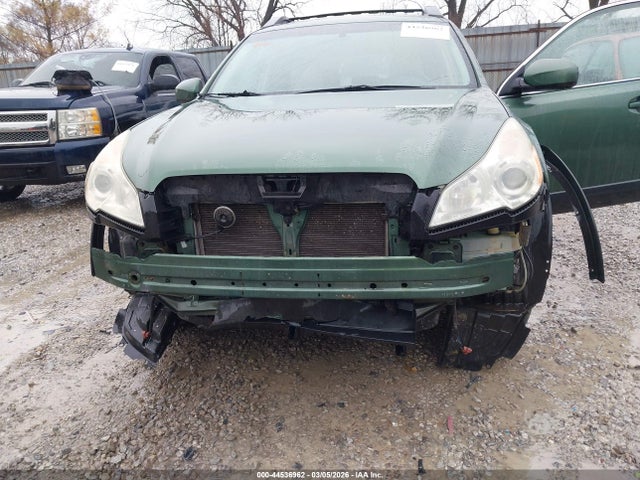 44536962 :رقم المزاد ، 4S4BRBGC7B3326854 vin ، 2011 Subaru Outback 2.5i Premium مزاد بيع