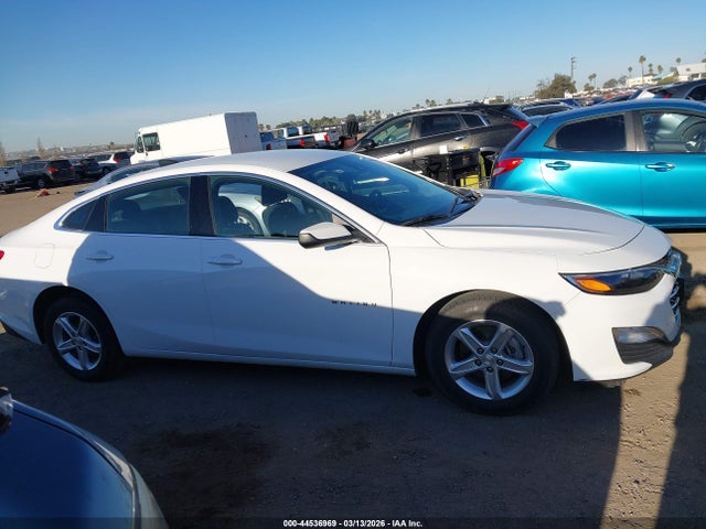 2024 Chevrolet Malibu Fwd Ls მანქანა იყიდება აუქციონზე, vin: 1G1ZB5ST9RF155381, აუქციონის ნომერი: 44536969