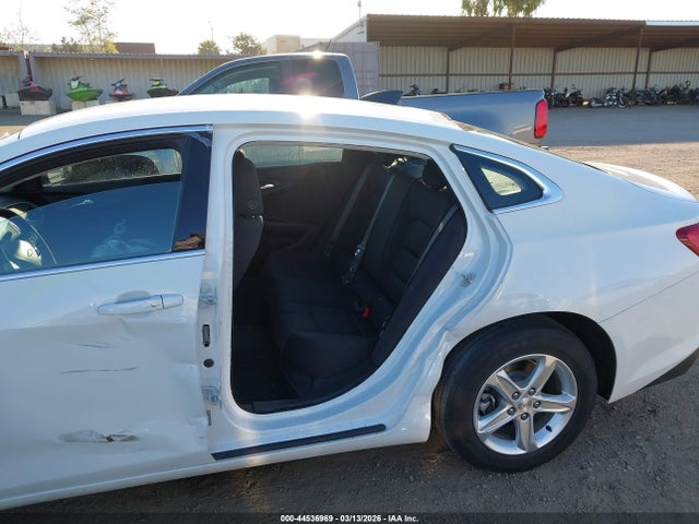2024 Chevrolet Malibu Fwd Ls მანქანა იყიდება აუქციონზე, vin: 1G1ZB5ST9RF155381, აუქციონის ნომერი: 44536969
