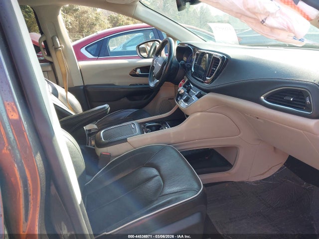 Продажа на аукционе авто 2022 Chrysler Pacifica Limited, vin: 2C4RC1GG0NR111815, номер лота: 44536971