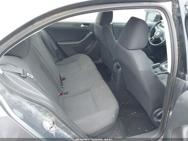 2014 Volkswagen Jetta 2.0l S მანქანა იყიდება აუქციონზე, vin: 3VW2K7AJ0EM361507, აუქციონის ნომერი: 44536975