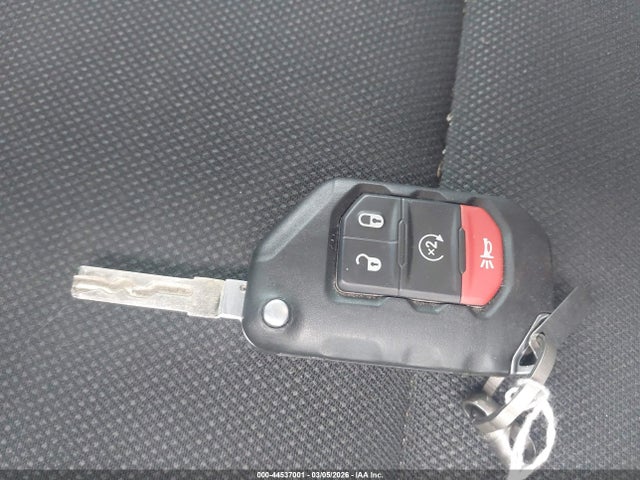 2023 JEEP GLADIATOR 1C6HJTAG0PL558282 Photo 10