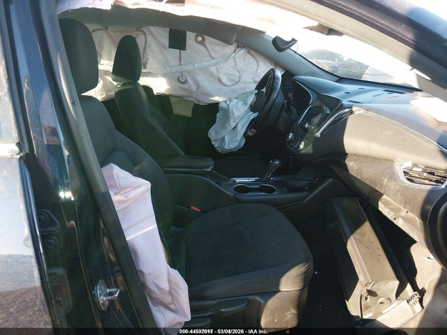 1G1ZE5ST6HF116933 Chevrolet MALIBU 1LT