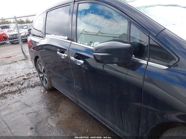 Honda Odyssey Elite 2018 5FNRL6H98JB023095 Image 14