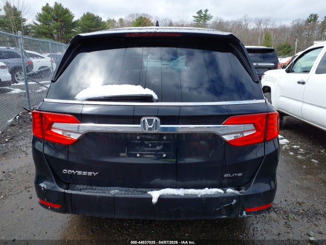 Honda Odyssey Elite 2018 5FNRL6H98JB023095 Image 17