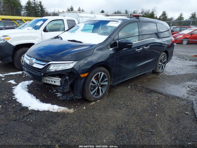 Honda Odyssey Elite 2018 5FNRL6H98JB023095 Image 2