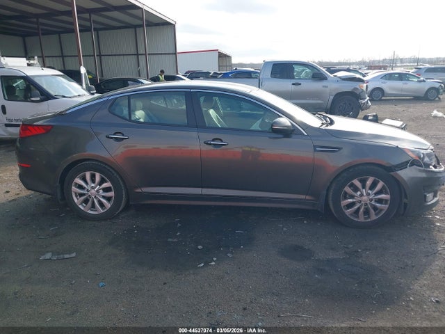 2015 Kia Optima Ex მანქანა იყიდება აუქციონზე, vin: 5XXGN4A76FG373036, აუქციონის ნომერი: 44537074