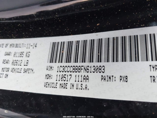 44537106 :رقم المزاد ، 1C3CCCBB8FN613083 vin ، 2015 Chrysler 200 S مزاد بيع