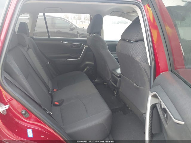 Toyota RAV4 LE 2019 2T3K1RFV4KW010493 Image 8