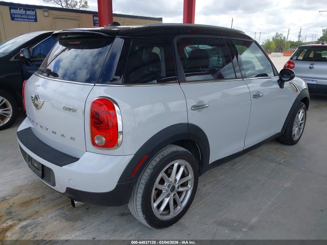 2015 MINI COUNTRYMAN WMWZB3C55FWR42977 Photo 3