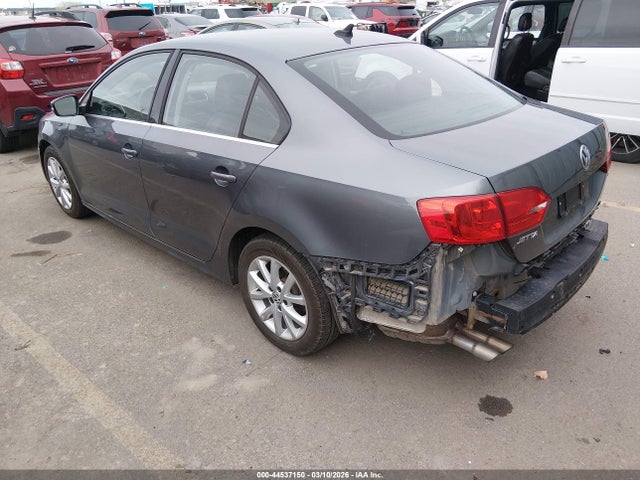 2014 Volkswagen Jetta 1.8t Se მანქანა იყიდება აუქციონზე, vin: 3VWD07AJ6EM266447, აუქციონის ნომერი: 44537150