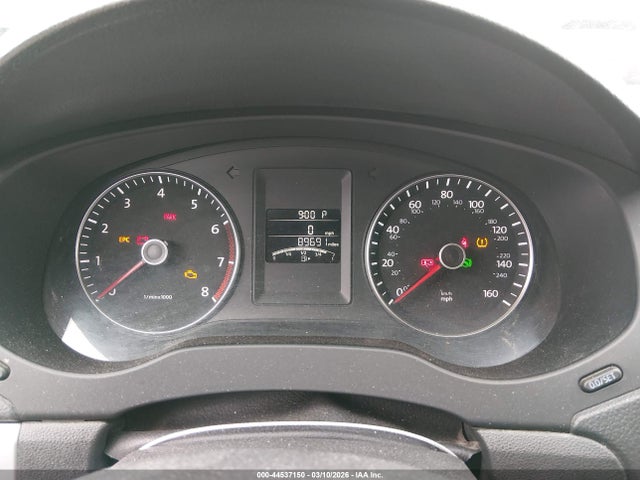 2014 Volkswagen Jetta 1.8t Se მანქანა იყიდება აუქციონზე, vin: 3VWD07AJ6EM266447, აუქციონის ნომერი: 44537150