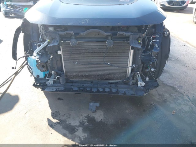 44537155 :رقم المزاد ، 2T3W1RFV5MC151322 vin ، 2021 Toyota Rav4 Xle مزاد بيع