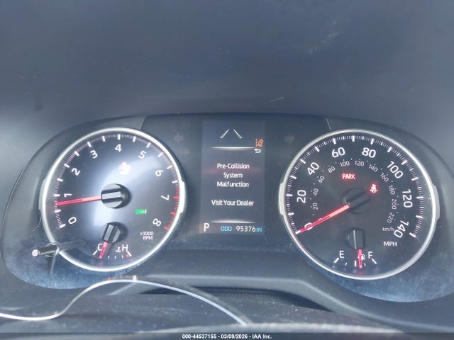44537155 :رقم المزاد ، 2T3W1RFV5MC151322 vin ، 2021 Toyota Rav4 Xle مزاد بيع