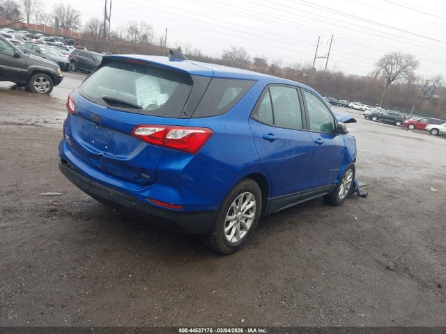Chevrolet EQUINOX LS 2019 3GNAXSEV7KS506735 Image 4