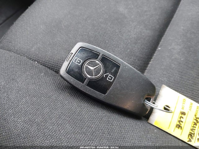 44537184 :رقم المزاد ، WD4PF0CD7KP092851 vin ، 2019 Mercedes-benz Sprinter 2500 High Roof V6 مزاد بيع