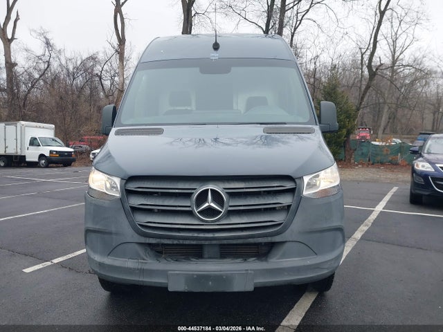 44537184 :رقم المزاد ، WD4PF0CD7KP092851 vin ، 2019 Mercedes-benz Sprinter 2500 High Roof V6 مزاد بيع