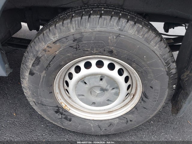 44537184 :رقم المزاد ، WD4PF0CD7KP092851 vin ، 2019 Mercedes-benz Sprinter 2500 High Roof V6 مزاد بيع