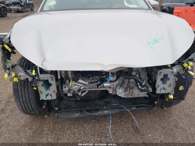 Продажа на аукционе авто 2024 Mazda Cx-30 2.5 S Premium Package, vin: 3MVDMBDM6RM715923, номер лота: 44537202