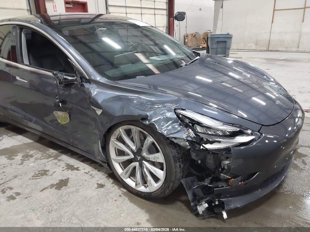 2018 TESLA MODEL 3 5YJ3E1EA3JF163024 Photo 5