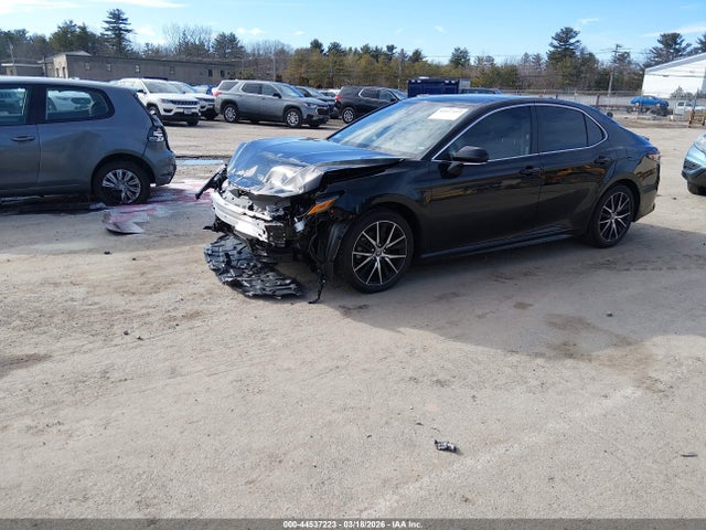 Продажа на аукционе авто 2024 Toyota Camry Se, vin: 4T1T11BK9RU130472, номер лота: 44537223